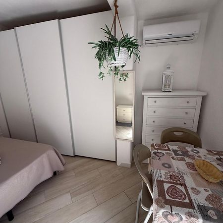 Fantasy House Ischia Hotel Forio  ภายนอก รูปภาพ
